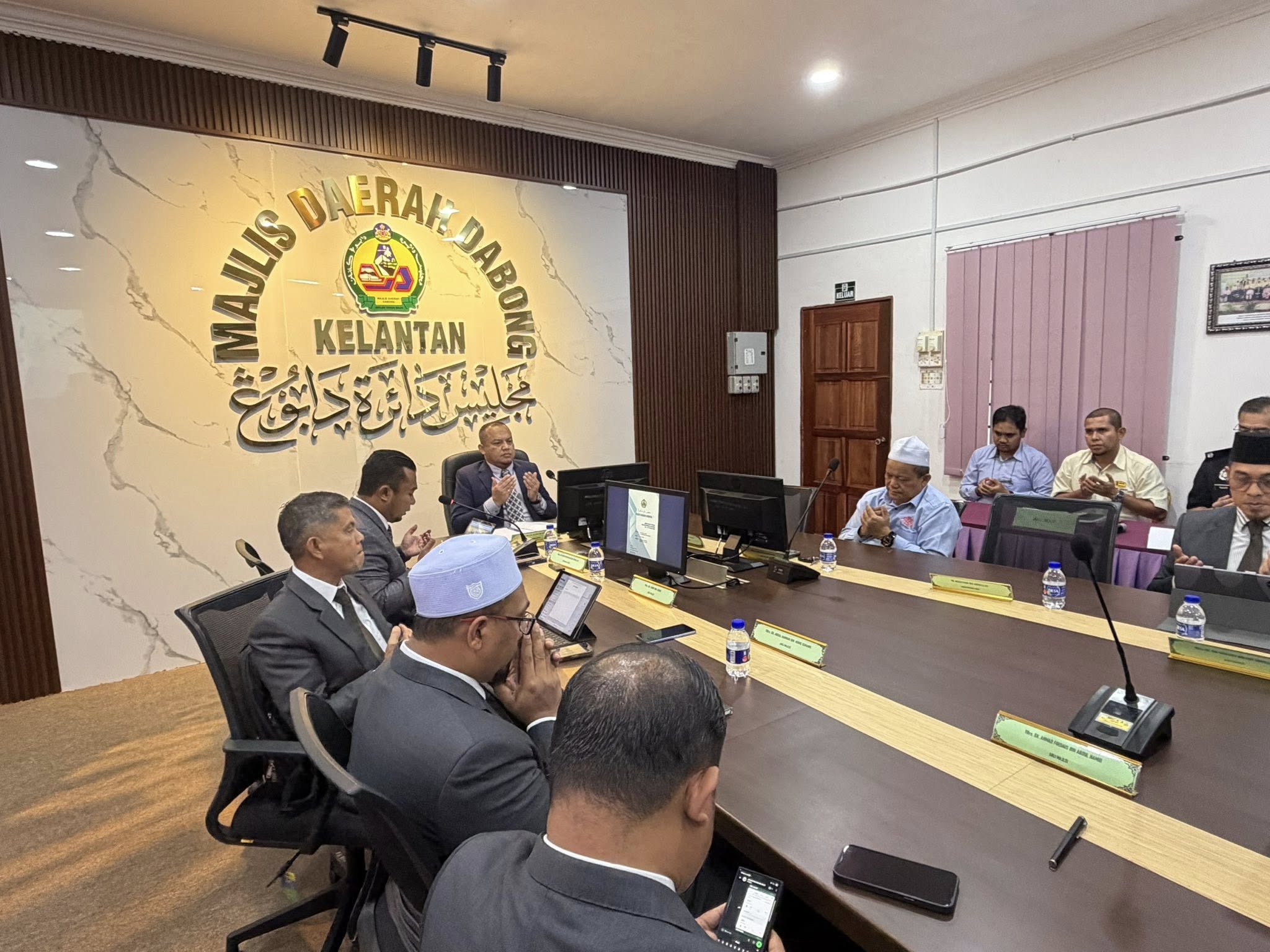 𝐌𝐄𝐒𝐘𝐔𝐀𝐑𝐀𝐓 𝐏𝐄𝐍𝐔𝐇 𝐌𝐀𝐉𝐋𝐈𝐒 𝐃𝐀𝐄𝐑𝐀𝐇 𝐃𝐀𝐁𝐎𝐍𝐆 𝐁𝐈𝐋𝐀𝐍𝐆𝐀𝐍 𝟏𝟑/𝟐𝟎𝟐𝟓