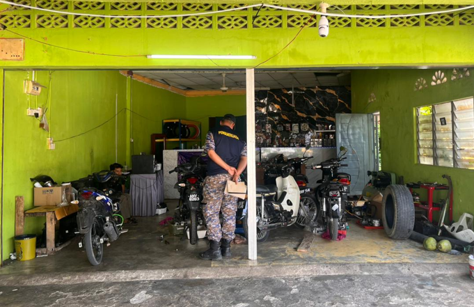 𝐎𝐏𝐄𝐑𝐀𝐒𝐈 𝐏𝐄𝐍𝐆𝐔𝐀𝐓𝐊𝐔𝐀𝐒𝐀𝐀𝐍 𝐌𝐀𝐉𝐋𝐈𝐒 𝐃𝐀𝐄𝐑𝐀𝐇 𝐃𝐀𝐁𝐎𝐍𝐆